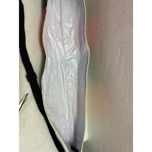 5.11 Tactical Portable Can Cooler Sling Bag Koozie Zipper Multicolor Carry Bag - Picture 3 of 3